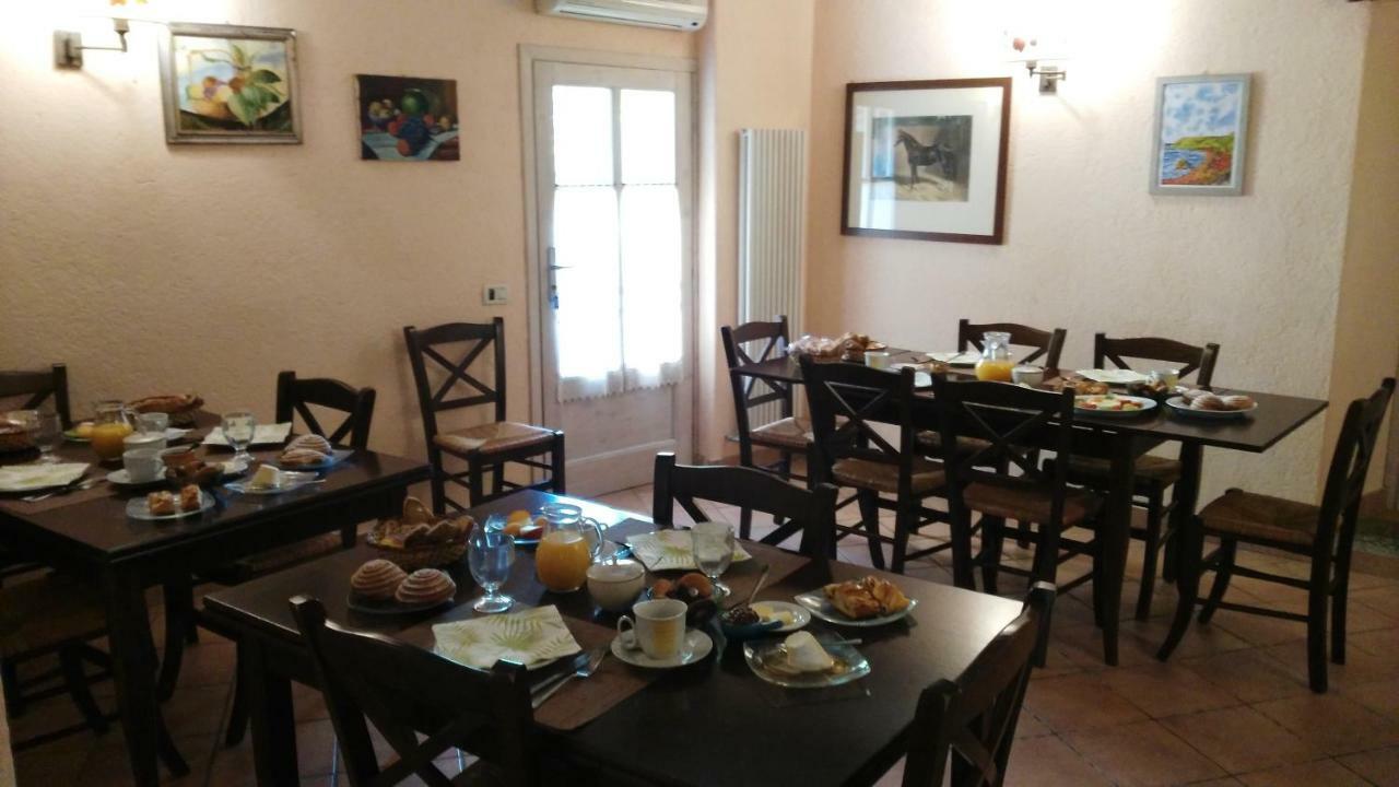 בוורינו Country House La Scortica מראה חיצוני תמונה